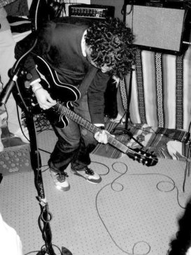 mani-with-electric-guitar